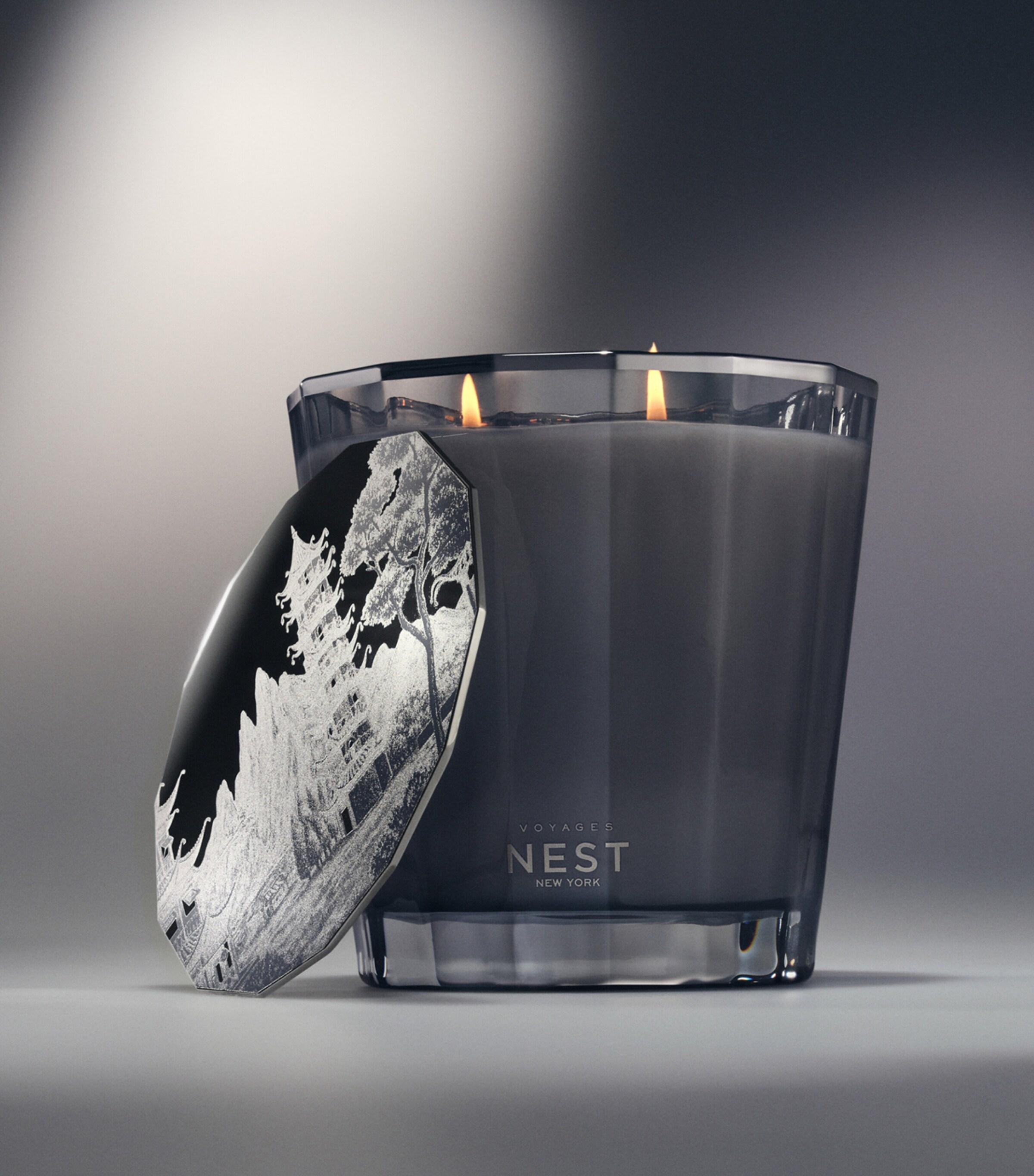 VOYAGES Opulent Osmanthus 2-Wick Candle (600g) NO COLOUR Image 4