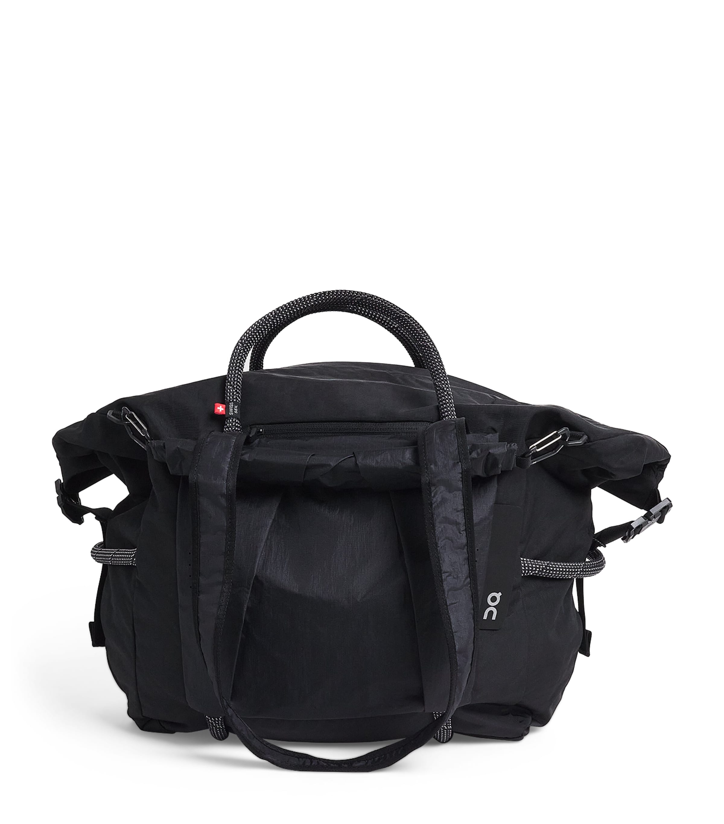 On Track Pack Elite Duffle Bag Black | Magnet Image 1