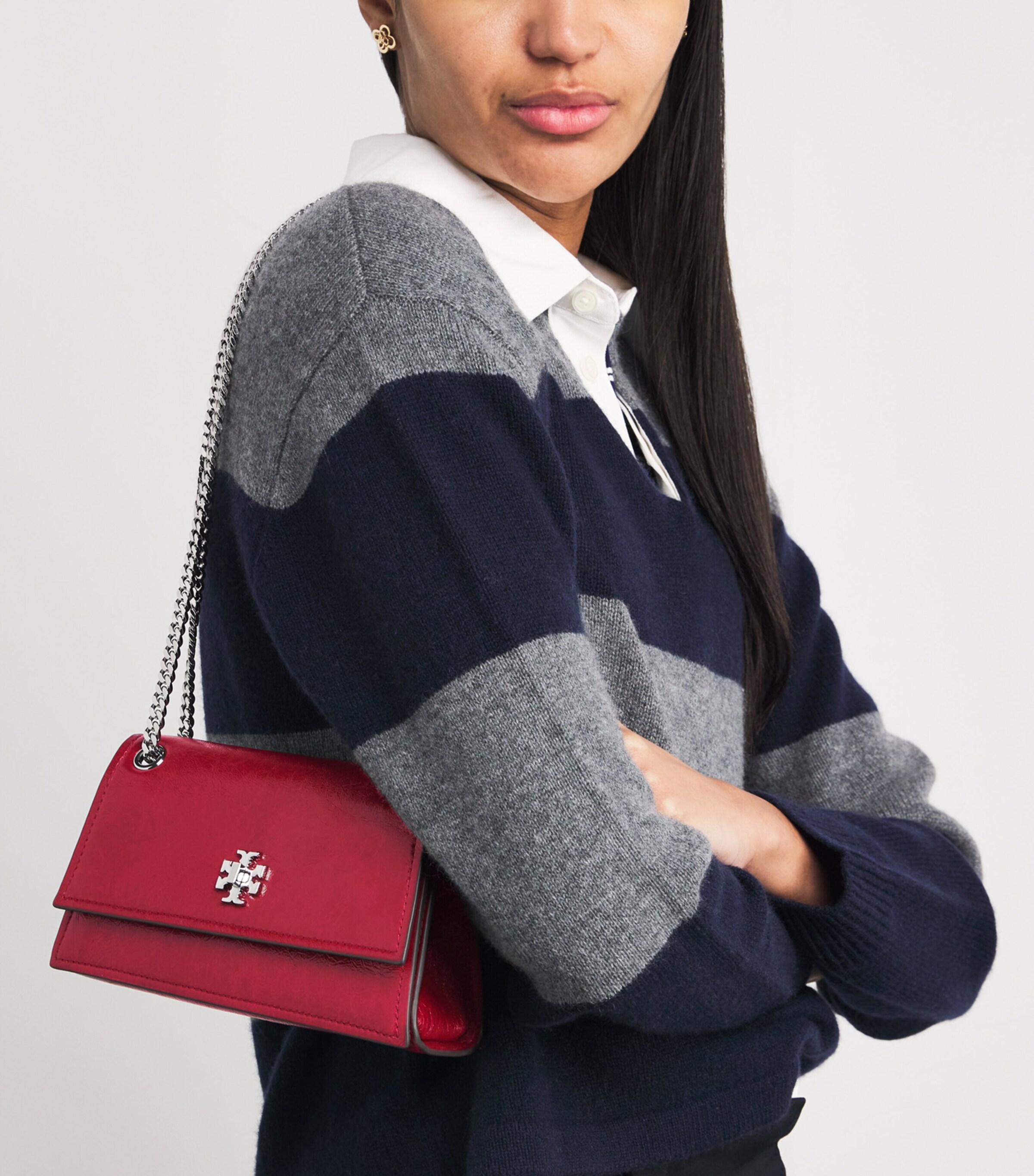 未使用★TORY BURCH レザー ラウンドファスナー レッド 9009170 トリーバーチ レザー ラウンドファスナー 長財布 ロングウォレット