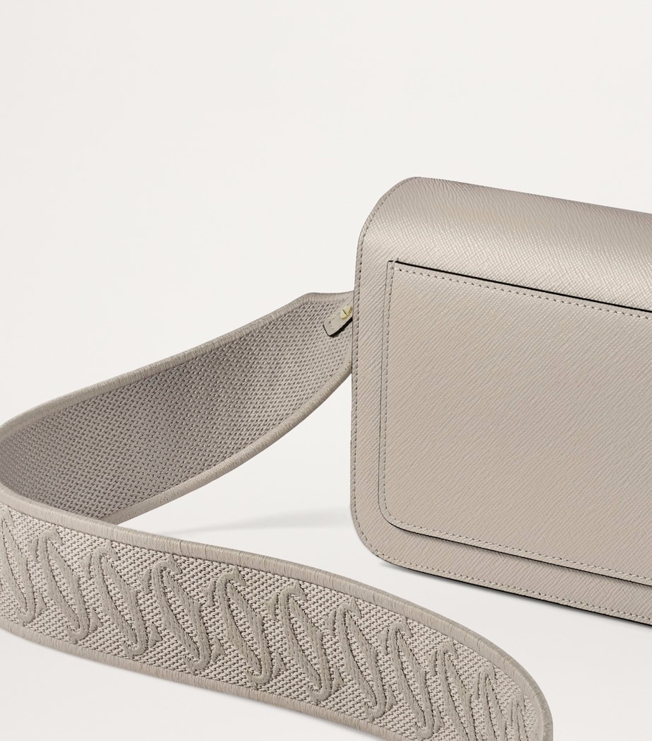 Calfskin C de Cartier East-West Bag BEIGE Image 4