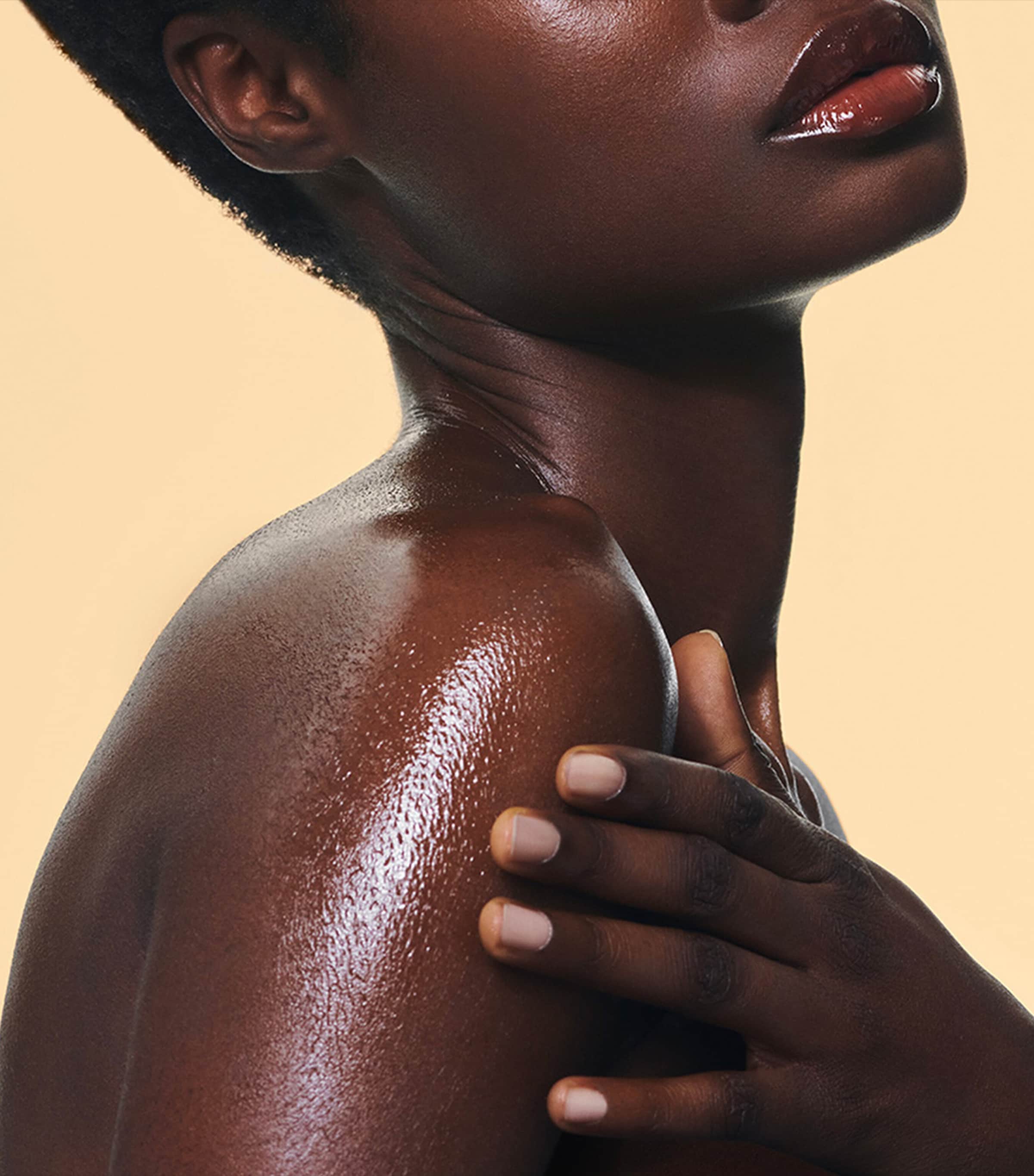 Glowing Sun Oil High Protection SPF 30 (150ml) NO COLOUR Image 3