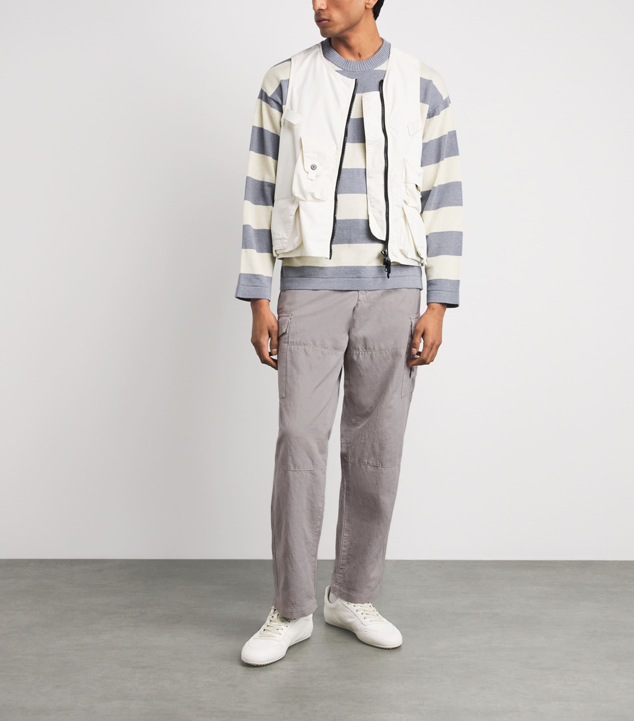 Stone Island Mens Cotton-Canvas All-Weather Ghost Trousers Image 2