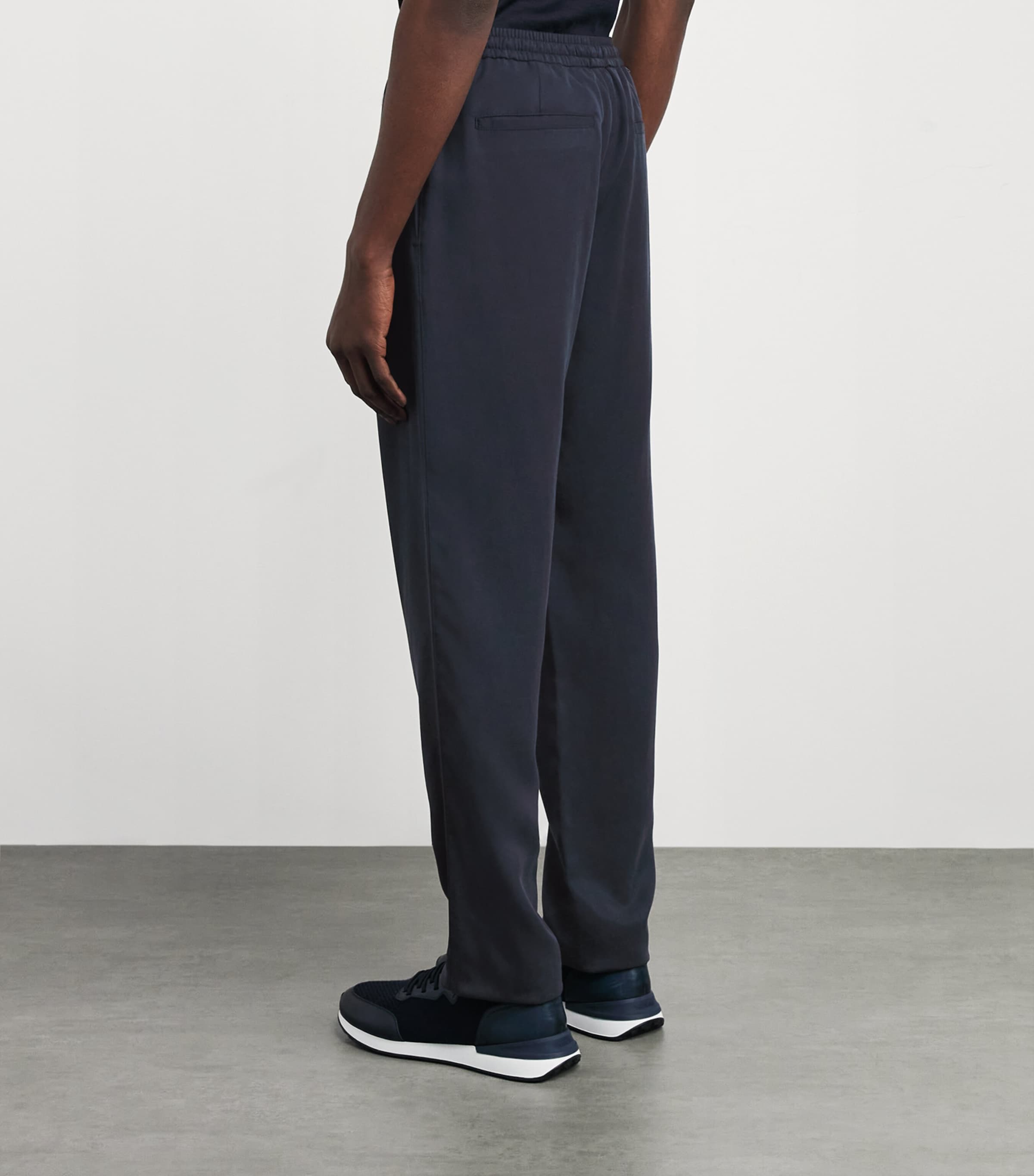 Lyocell Drawstring Chinos 301 Image 4